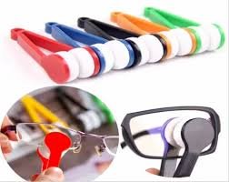 Eyewear Accessories